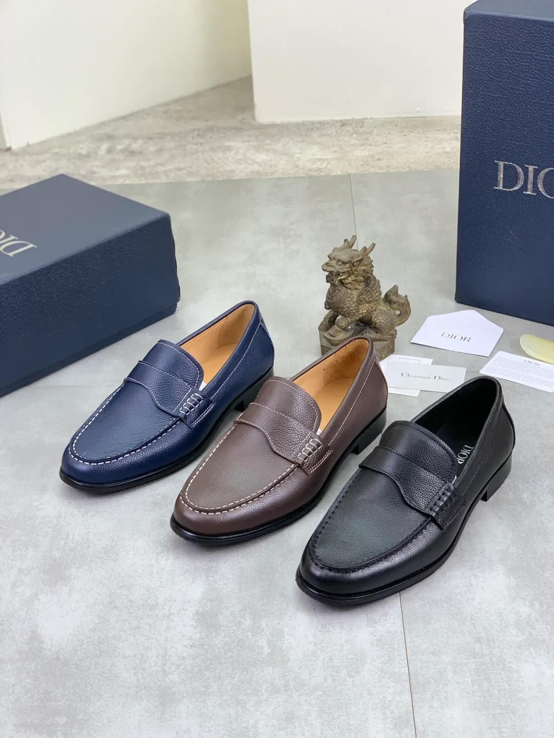 Men's men's shoes 💰P560 new style 💰high version 💎💎💎Dior original version! Top Italian purchasing agent! Men's business casual leather shoes, original imported pebbled calfskin upper, ultimate texture, gentlemanly style, imported water-dyed cowhide inside, top-quality original Italian rubber outsole, first-class workmanship, top quality! Size: 39-44 (45 customized) 3️⃣ colors available